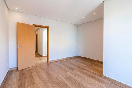 Casa à venda com 150m², 3 quartos e 3 vagasSuíte 1
