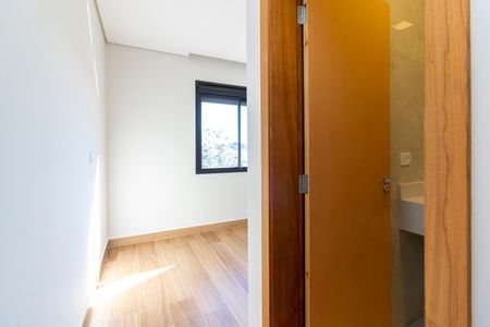 Casa à venda com 150m², 3 quartos e 3 vagasSuíte 2