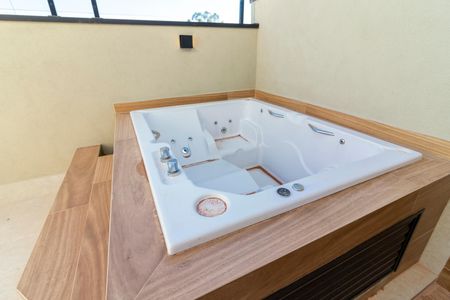 Casa à venda com 150m², 3 quartos e 3 vagasQuintal - Hidromassagem