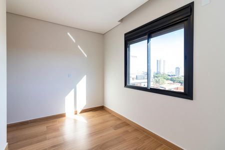 Casa à venda com 150m², 3 quartos e 3 vagasSuíte 2