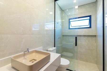 Casa à venda com 150m², 3 quartos e 3 vagasBanheiro da Suíte 1