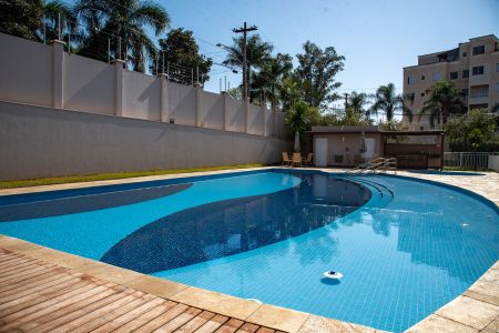 Apartamento à venda com 80m², 3 quartos e 1 vagaÁrea comum - Piscina