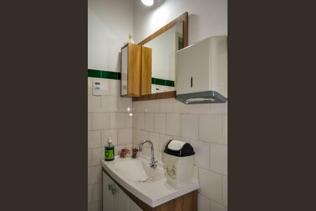 Apartamento para alugar com 63m², 2 quartos e sem vagaBanheiro