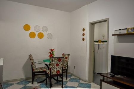 Apartamento para alugar com 63m², 2 quartos e sem vagaSala