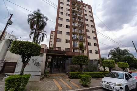 Apartamento para alugar com 56m², 3 quartos e 1 vagaFachada
