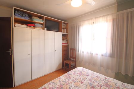 Casa à venda com 136m², 3 quartos e 2 vagasQuarto 2