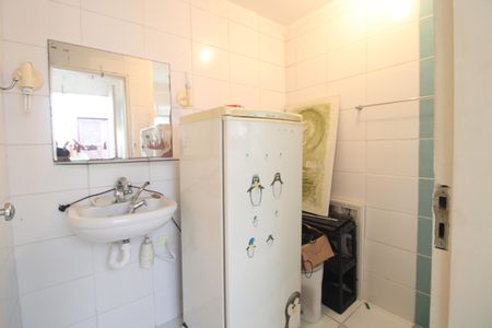 Casa à venda com 136m², 3 quartos e 2 vagasBanheiro de Serviço