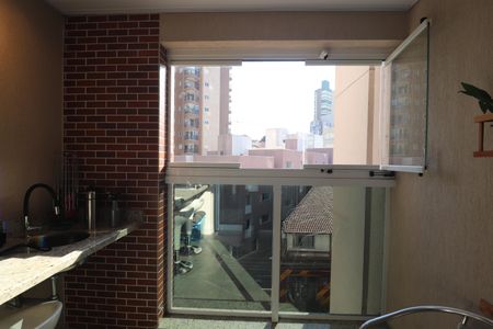 Apartamento à venda com 84m², 3 quartos e 2 vagasVaranda gourmet