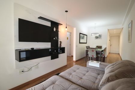 Apartamento à venda com 84m², 3 quartos e 2 vagasSala
