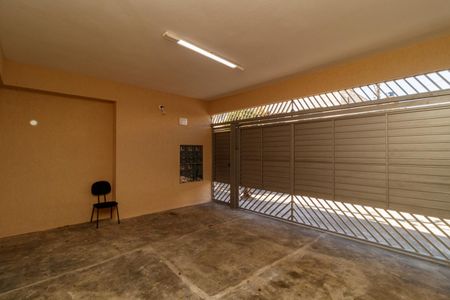 Casa para alugar com 50m², 2 quartos e 1 vagaÁrea comum