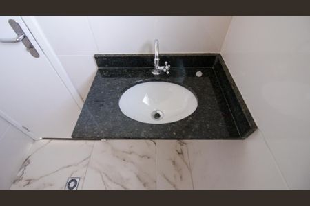 Casa à venda com 120m², 3 quartos e 2 vagas Casa à venda com 120m², 3 quartos e 2 vagasBanheiro da Suíte 3