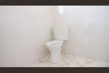 Casa à venda com 120m², 3 quartos e 2 vagas Casa à venda com 120m², 3 quartos e 2 vagasBanheiro da Suíte 3