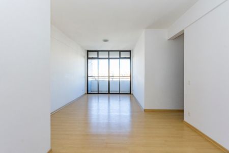 Apartamento à venda com 120m², 3 quartos e 4 vagasSala