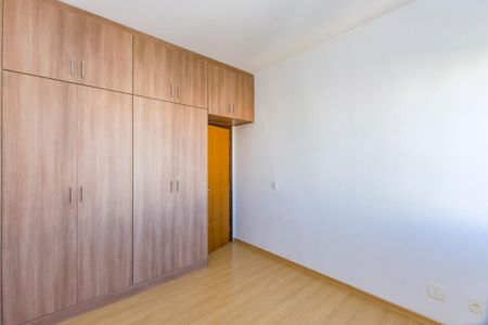 Apartamento à venda com 120m², 3 quartos e 4 vagasQuarto 1