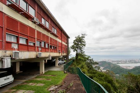 Apartamento à venda com 65m², 2 quartos e 1 vagaFachada