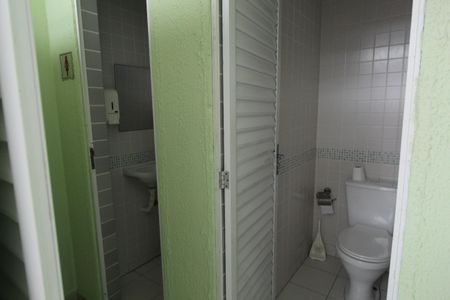 Casa de condomínio para alugar com 105m², 3 quartos e 1 vagaÁrea comum - Banheiros
