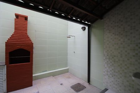 Casa de condomínio para alugar com 105m², 3 quartos e 1 vagaChurrasqueira