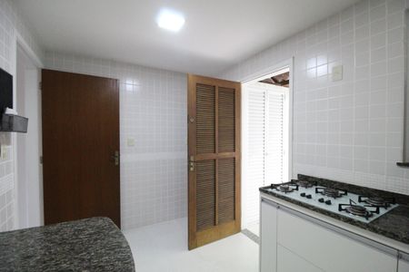 Casa de condomínio para alugar com 105m², 3 quartos e 1 vagaCozinha