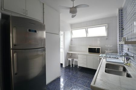Apartamento para alugar com 100m², 2 quartos e 1 vagaCozinha