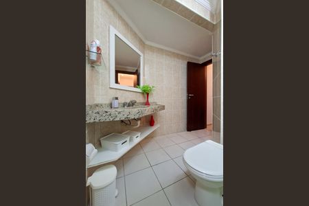 Apartamento para alugar com 140m², 3 quartos e 2 vagasBanheiro