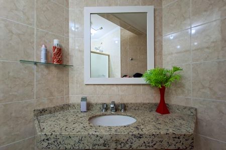 Apartamento para alugar com 140m², 3 quartos e 2 vagasBanheiro