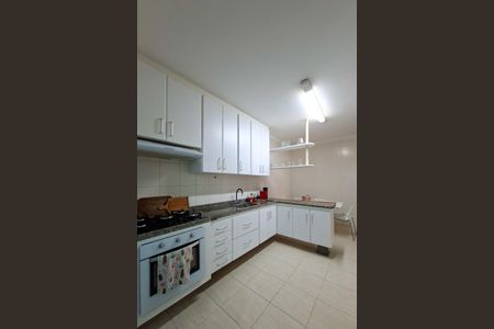 Apartamento para alugar com 140m², 3 quartos e 2 vagasCozinha