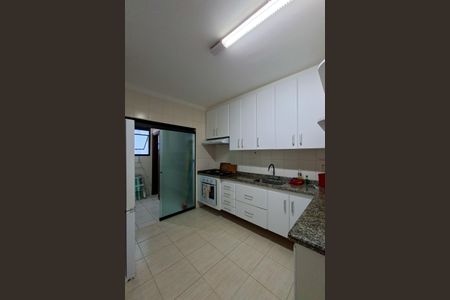 Apartamento para alugar com 140m², 3 quartos e 2 vagasCozinha