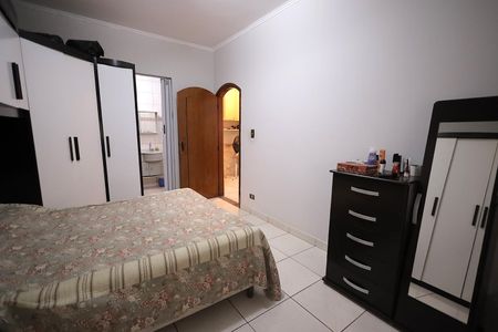 Casa à venda com 250m², 3 quartos e 4 vagas Casa à venda com 250m², 3 quartos e 4 vagasQuarto 1