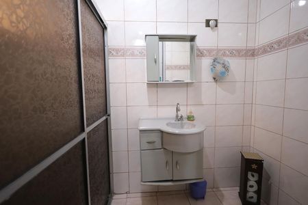 Casa à venda com 250m², 3 quartos e 4 vagas Casa à venda com 250m², 3 quartos e 4 vagasBanheiro do Quarto 1