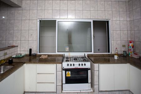 Casa à venda com 157m², 3 quartos e 2 vagasCozinha