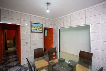 Casa à venda com 157m², 3 quartos e 2 vagasSala de Jantar