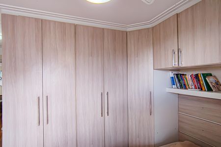 Apartamento à venda com 78m², 2 quartos e 1 vagaQuarto 2 - suite