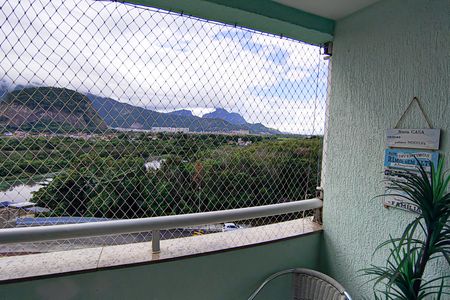 Apartamento à venda com 78m², 2 quartos e 1 vagaSala- varanda