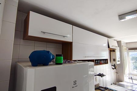 Apartamento à venda com 78m², 2 quartos e 1 vagaCozinha e Área de Serviço