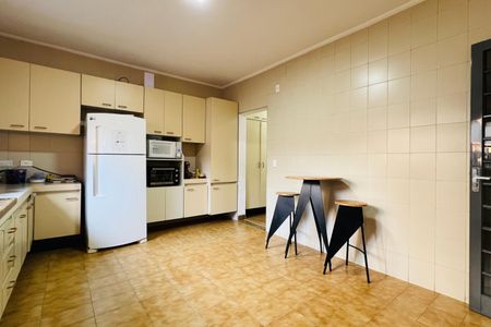 Casa à venda com 190m², 3 quartos e 5 vagasCozinha