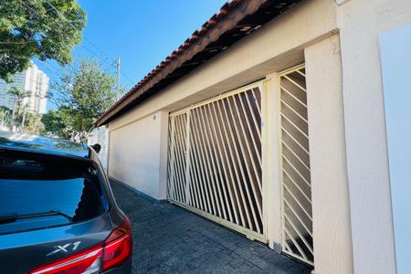 Casa à venda com 190m², 3 quartos e 5 vagasFachada
