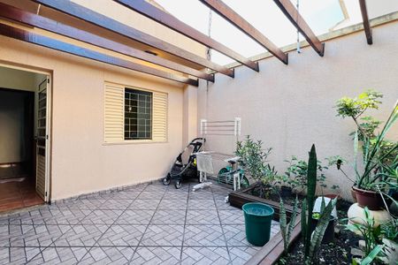 Casa à venda com 190m², 3 quartos e 5 vagasÁrea externa