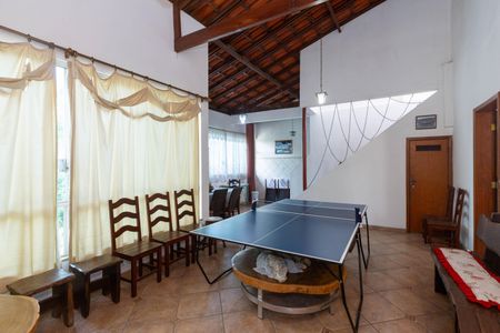 Casa à venda com 450m², 5 quartos e 4 vagasEspaço Gourmet