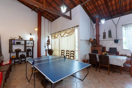 Casa à venda com 450m², 5 quartos e 4 vagasEspaço Gourmet