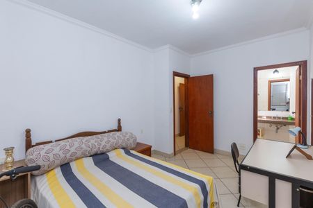 Casa à venda com 450m², 5 quartos e 4 vagasQuarto 1