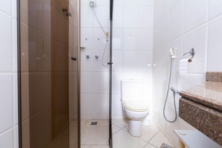 Casa à venda com 450m², 5 quartos e 4 vagasBanheiro 3