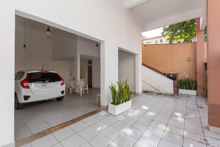 Casa à venda com 450m², 5 quartos e 4 vagasGaragem