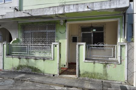 Casa de condomínio à venda com 78m², 2 quartos e sem vagaFachada