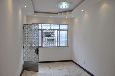 Casa de condomínio à venda com 78m², 2 quartos e sem vagaSala