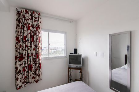 Quarto de apartamento à venda com 2 quartos, 33m² em Vila Pierina, São Paulo