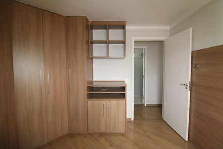 Apartamento à venda com 78m², 3 quartos e 1 vagaQuarto 2