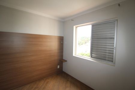 Apartamento à venda com 78m², 3 quartos e 1 vagaQuarto 2