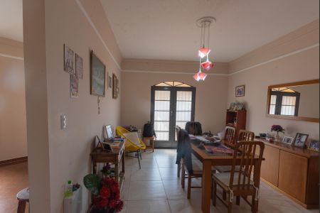 Casa à venda com 280m², 3 quartos e 6 vagasSala de Jantar