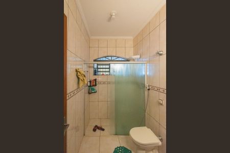 Casa à venda com 280m², 3 quartos e 6 vagasBanheiro