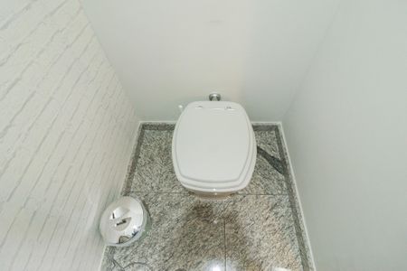 Casa à venda com 136m², 3 quartos e 2 vagasLavabo